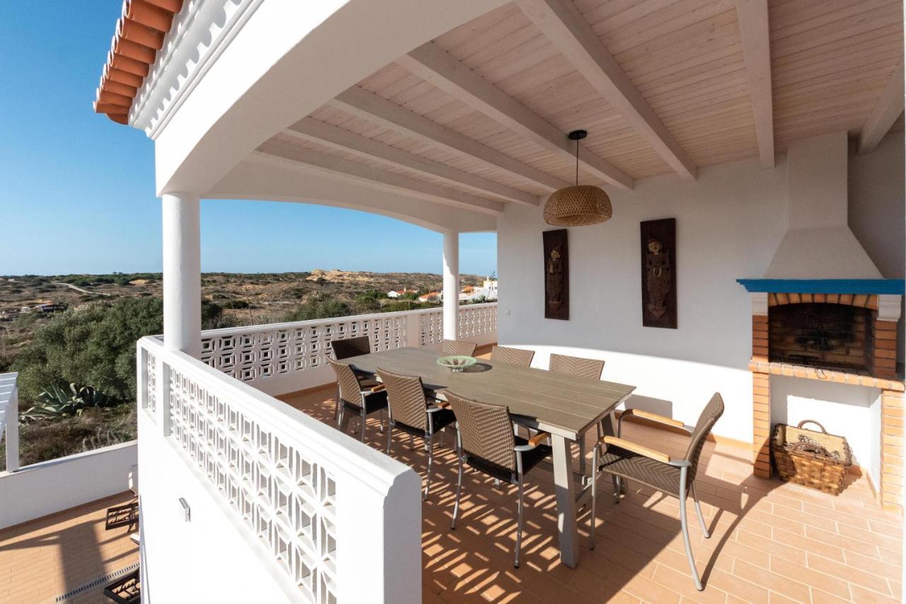 Casa Da Costa Villa การาปาเตย์รา ภายนอก รูปภาพ